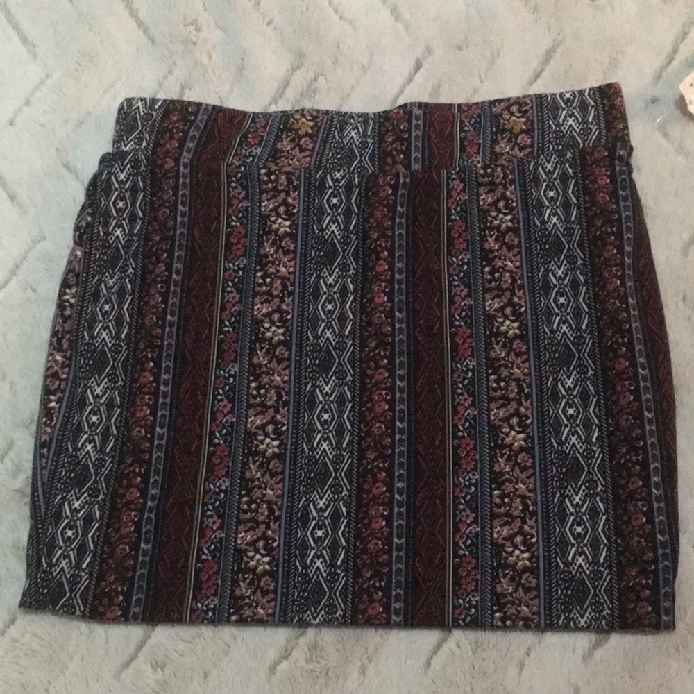 Pac sun print mini skirt.  Never worn